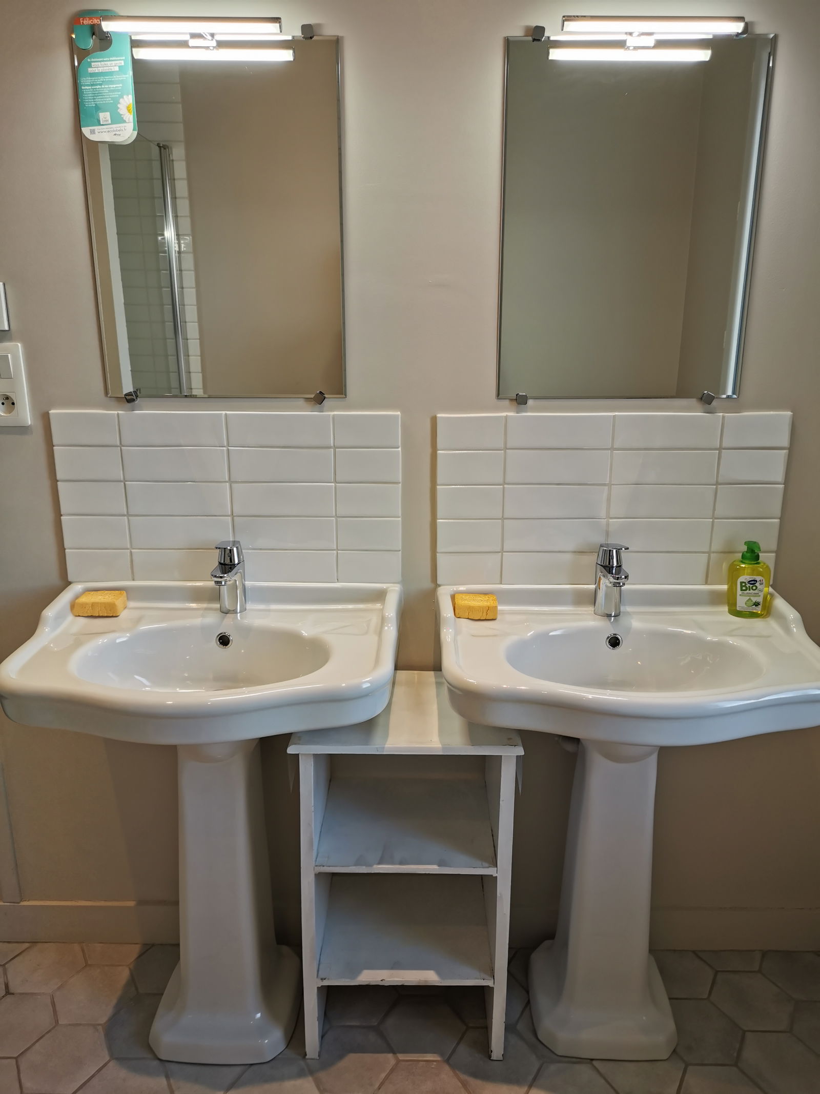 Entire Home Poitiers 114385