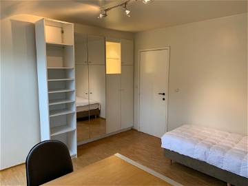 Roomlala | Pokój 1 w ładnej rodzinie goszczącej! Prywatny taras, ogród...