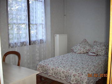Roomlala | Pokój 12 m² z prysznicem do wynajęcia 