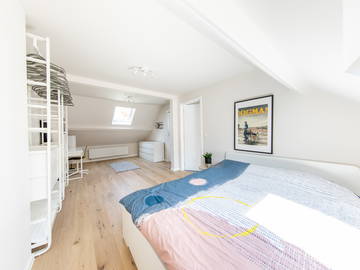 Roomlala | Pokój 27m2 w modnej przestrzeni co-livingowej w Brukseli