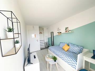 Roomlala | Pokój All Inclusive + Netflix