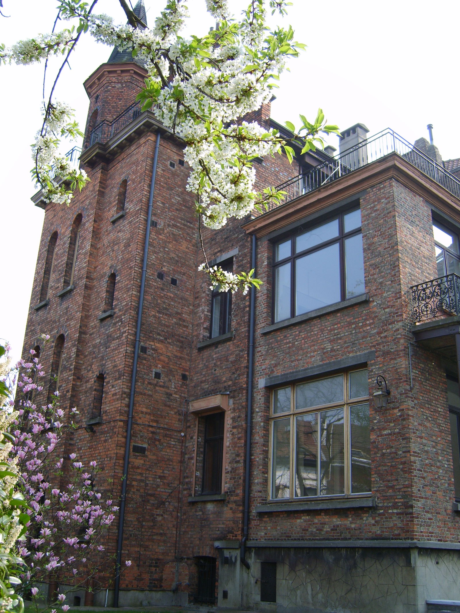 Kolokacja Schaerbeek 179956