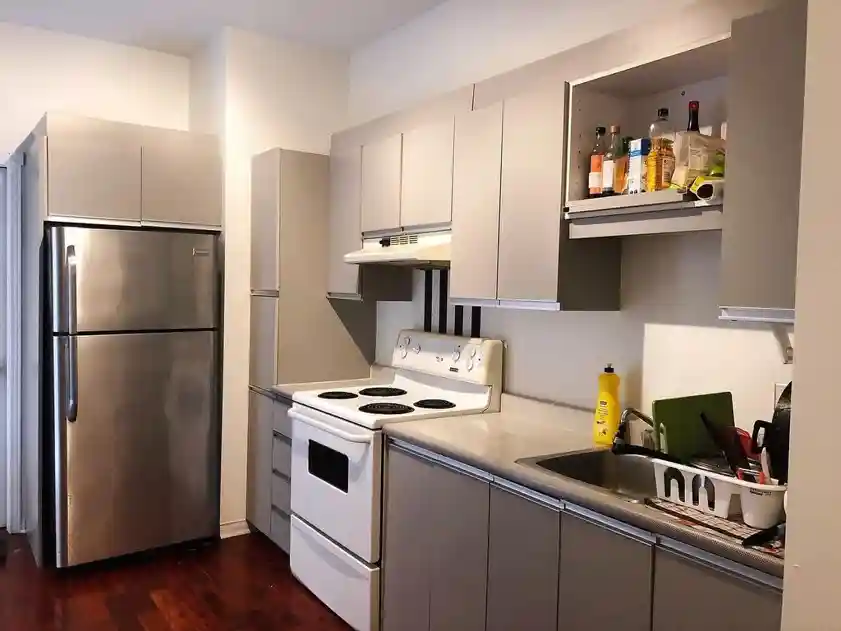 Kolokacja Montréal 662137