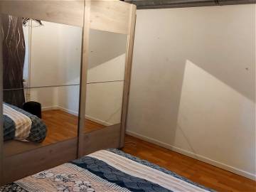 Roomlala | Pokój do wynajęcia bez zameldowania
