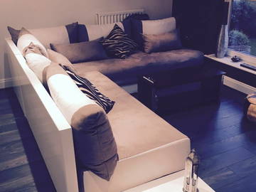 Roomlala | Pokój do wynajęcia, blisko Canary Wharf