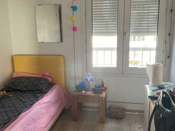 Roomlala | Pokój do wynajęcia Chatenay Malabry