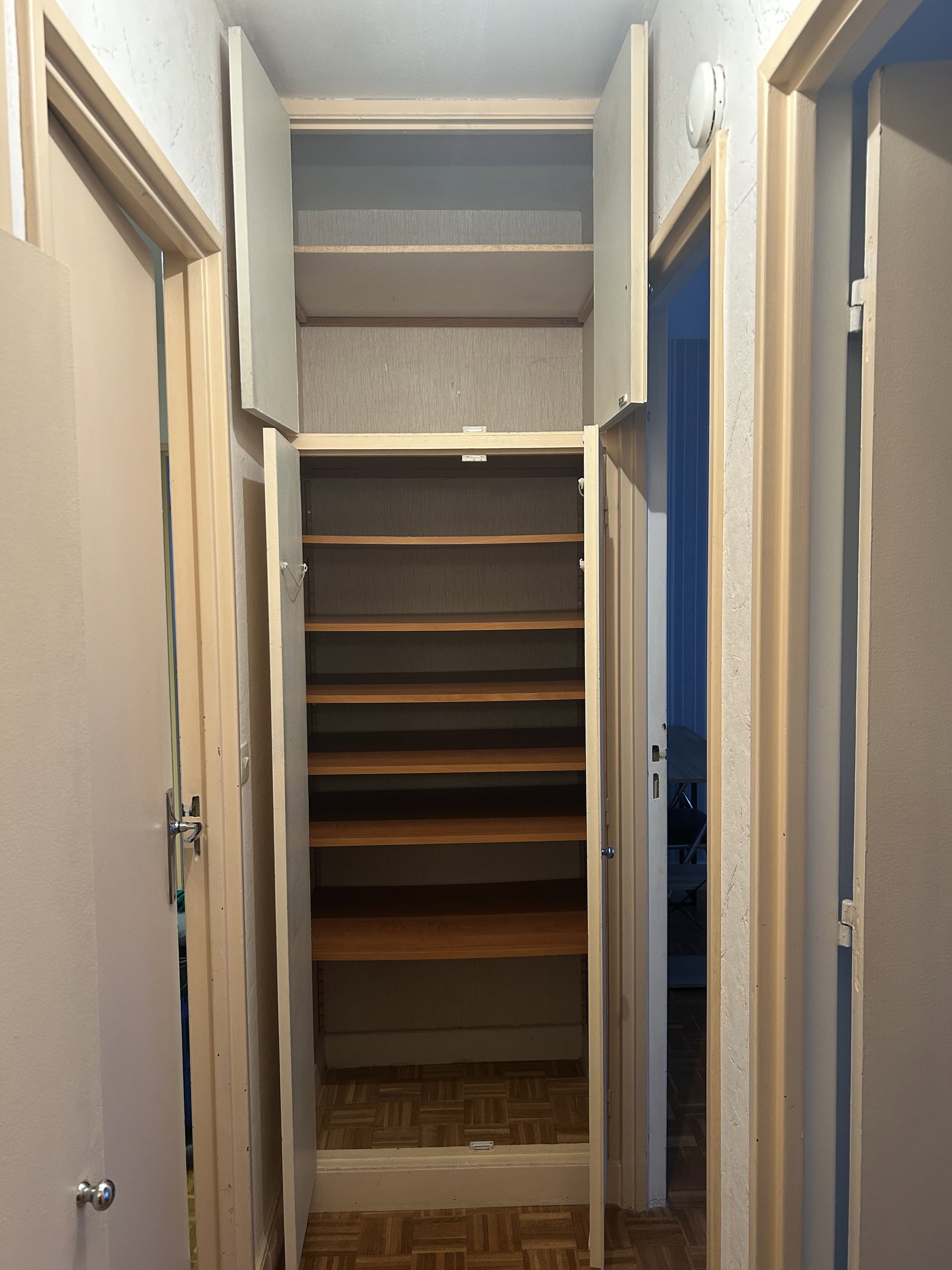 Kolokacja Pontoise 658948