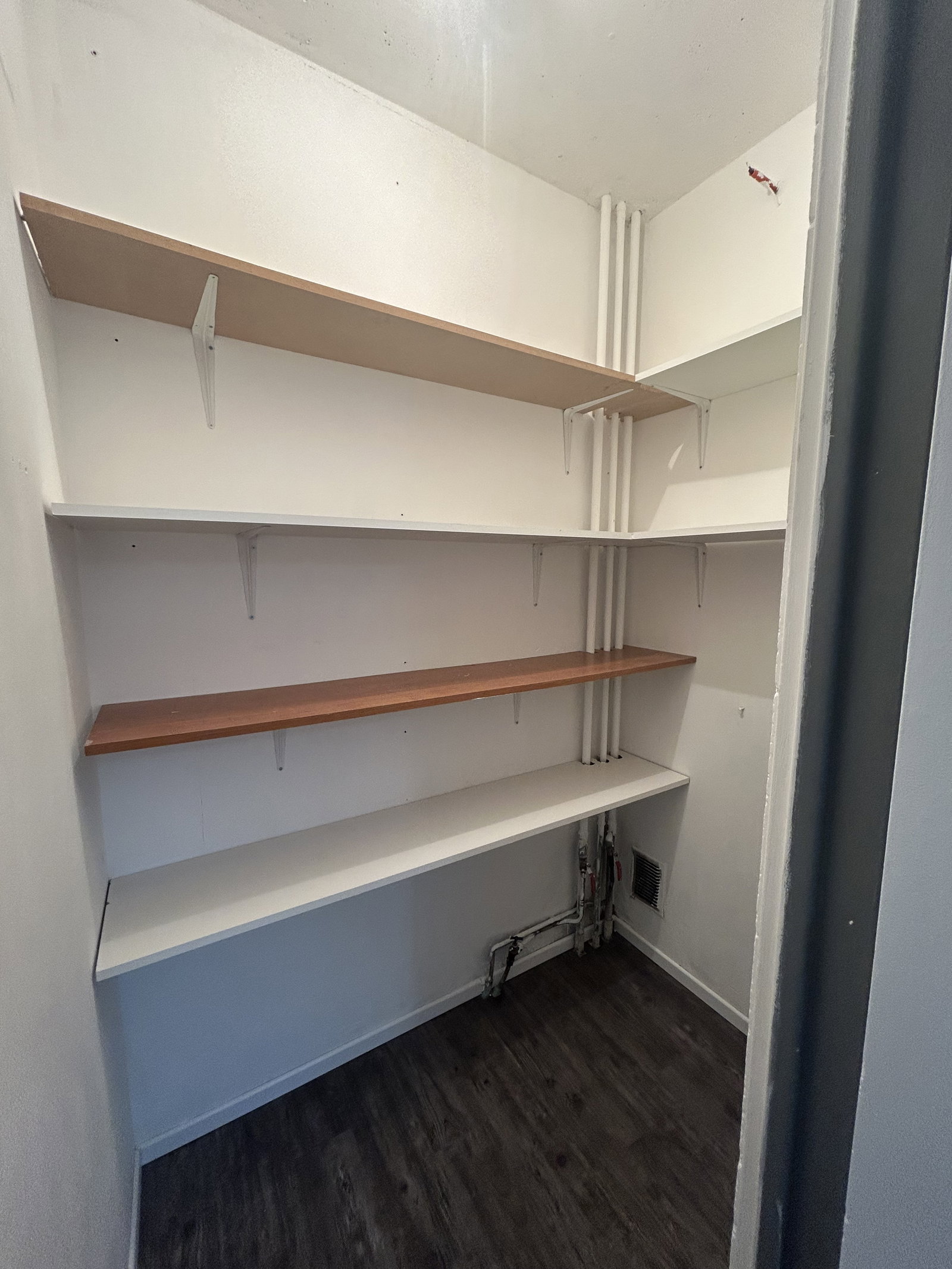 Kolokacja Pontoise 658948