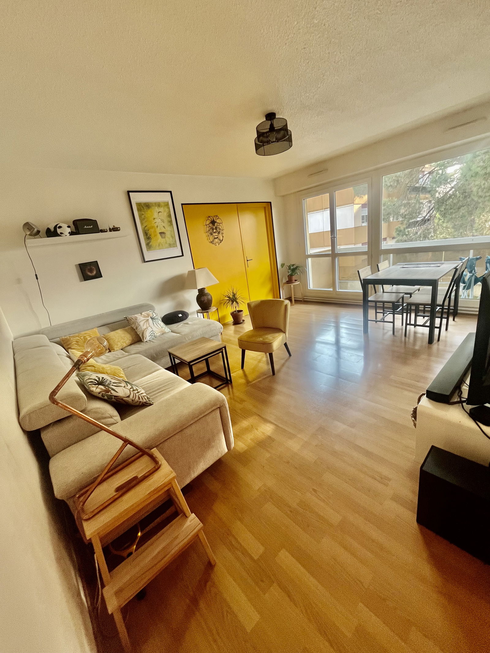 Kolokacja Pessac 483520