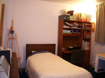 Roomlala | Pokój do wynajęcia (Praktykant, Student)