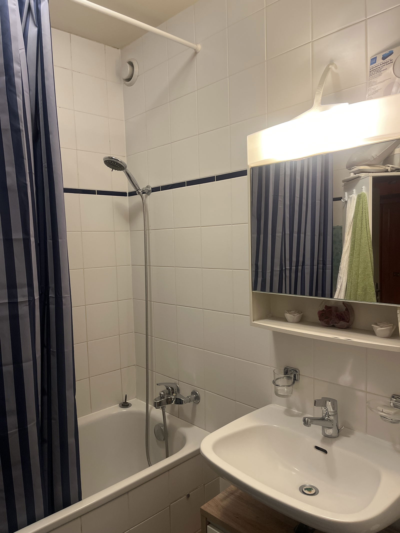 Zakwaterowanie U Rodziny Thônex 518669