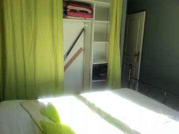 Roomlala | Pokój do wynajęcia w bardzo cichym domu