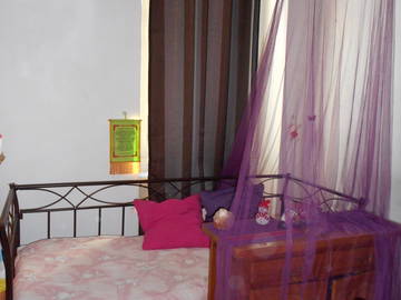 Roomlala | Pokój do wynajęcia w centrum miasta 