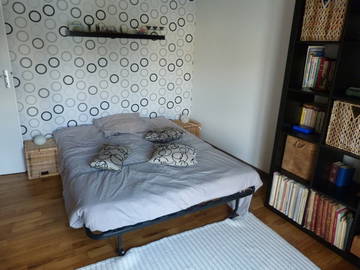 Roomlala | Pokój do wynajęcia w centrum Nantes