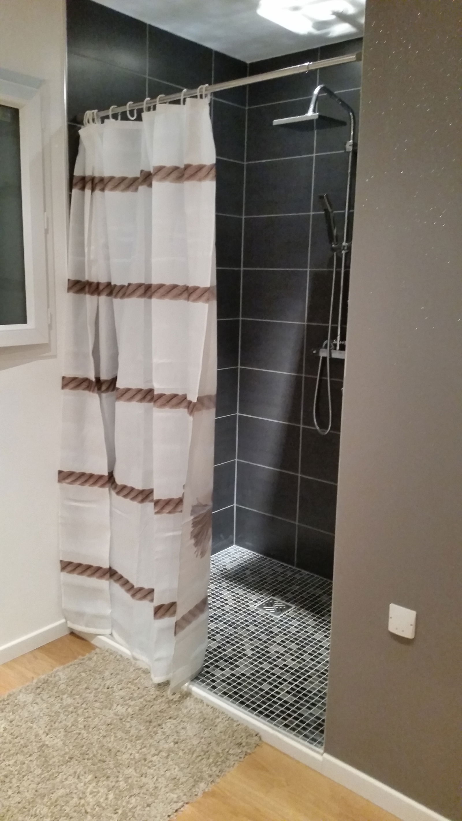 Zakwaterowanie U Rodziny Cenon 98636