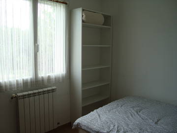Roomlala | Pokój do wynajęcia w domu prywatnym