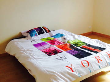 Roomlala | Pokój do wynajęcia w domu rezydenta