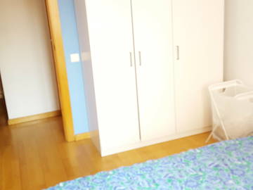 Roomlala | Pokój do wynajęcia w Hospitalet