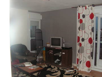 Roomlala | Pokój do wynajęcia w mieszkaniu 4 pokojowym o powierzchni 75 m²