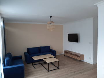 Roomlala | Pokój do wynajęcia w mieszkaniu dzielonym dla 4 osób