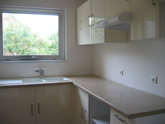 Kolokacja Suresnes 32385