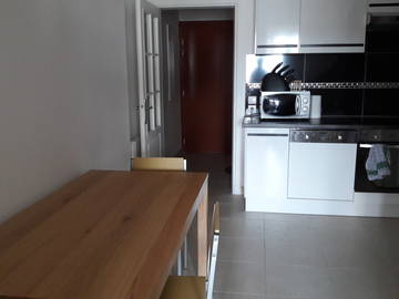 Roomlala | Pokój do wynajęcia w nowym mieszkaniu