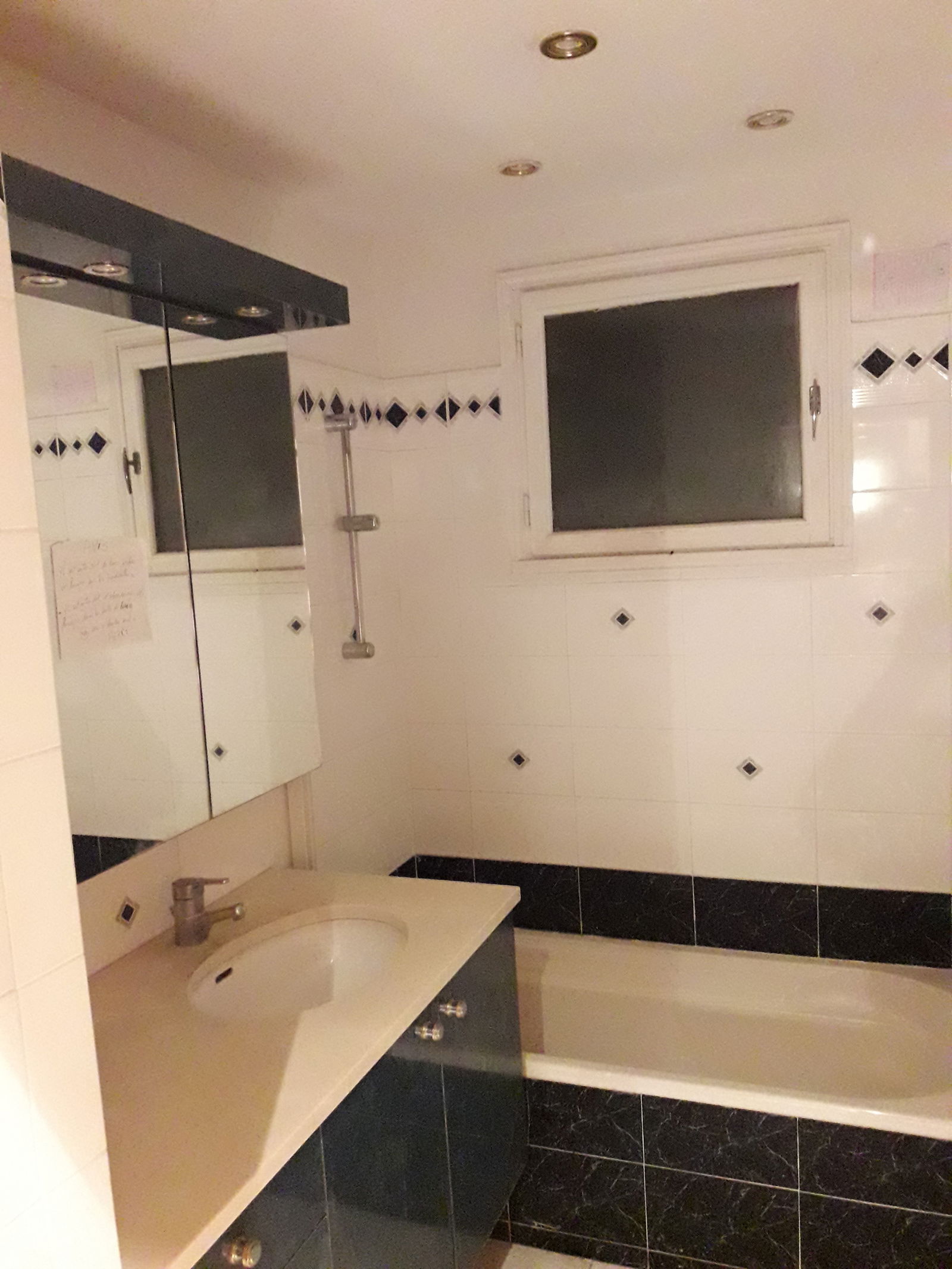 Niezależne Studio Tremblay-en-France 247857