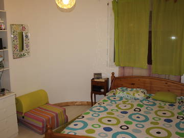 Roomlala | Pokój do wynajęcia w spokojnej okolicy willi