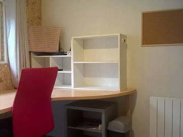 Roomlala | Pokój do wynajęcia w spokojnej, wiejskiej okolicy