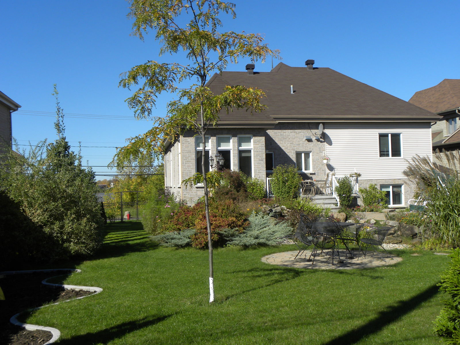 Pokoje Gościnne Montréal 502998