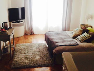 Roomlala | Pokój do wynajęcia - widok na morze i blisko centrum