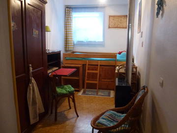 Roomlala | Pokój do wynajęcia z biurem współdzielonym w Starym Domu w 