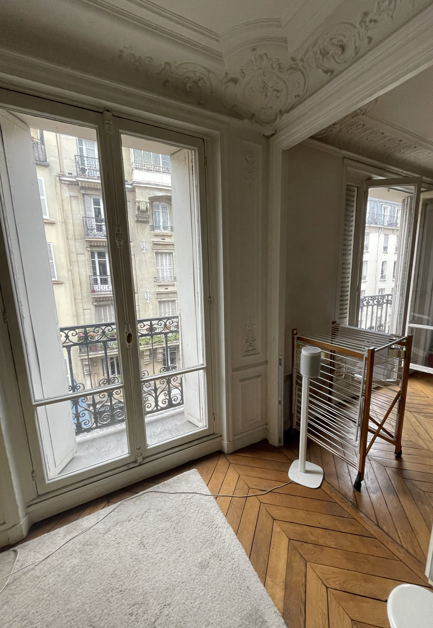 Homestay Paris 671249