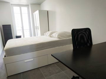 Roomlala | Pokój Garibaldi 13m2 /300€/tydzień