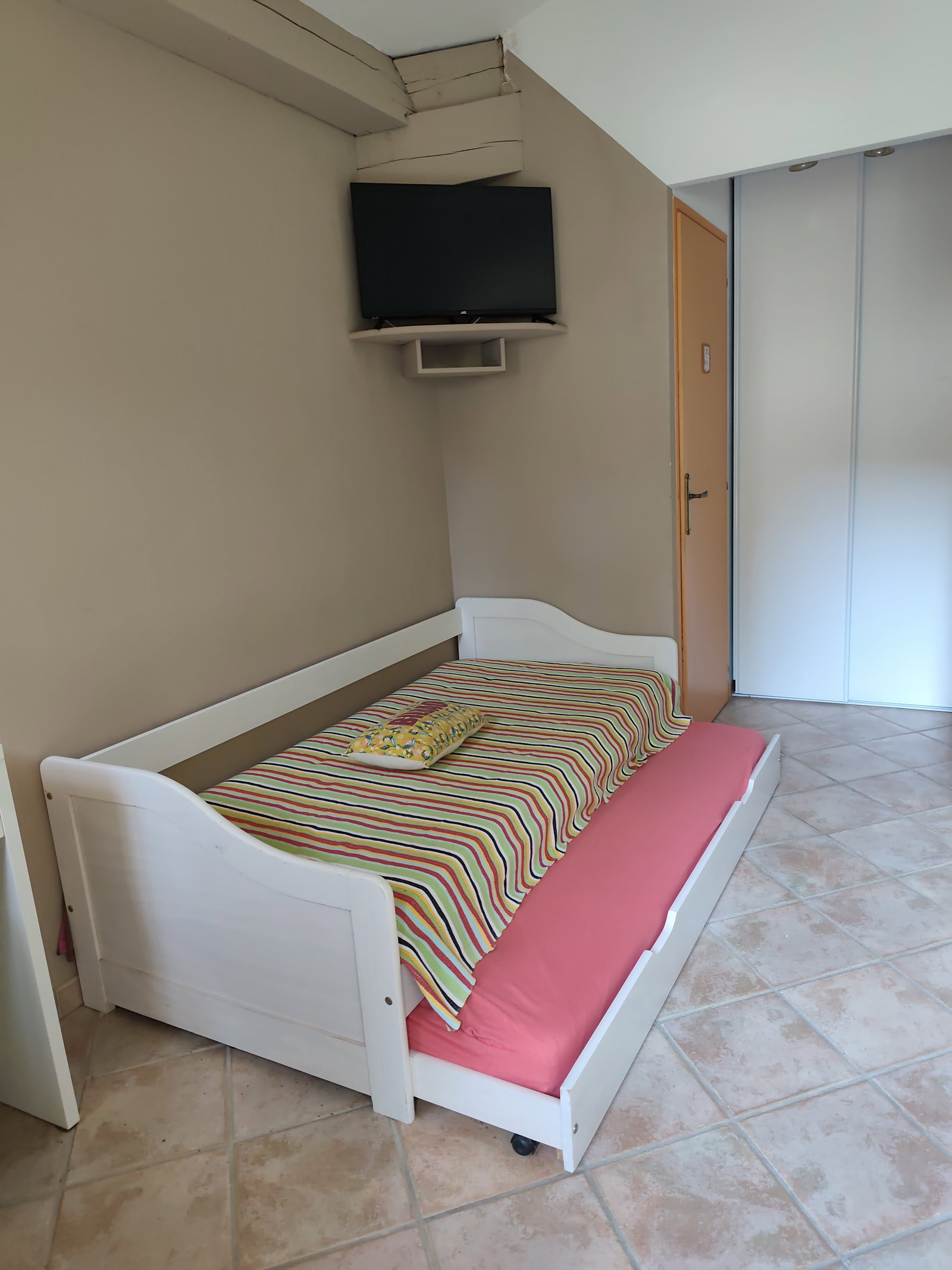 Pokoje Gościnne Donzère 663257