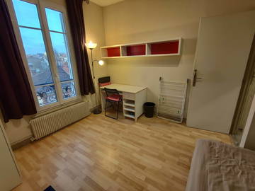 Roomlala | Pokój Ivry 11m² w mieszkaniu współdzielonym (dla kobiet) - w pobliżu RER C i