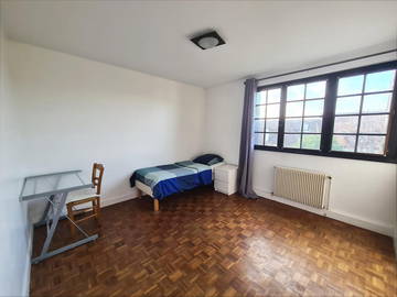 Roomlala | Pokój jednoosobowy w dużym domu (kopia)