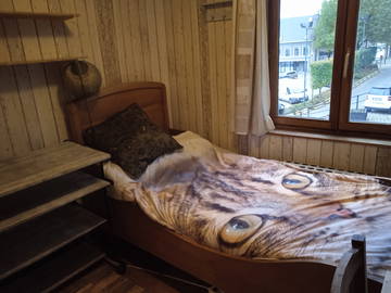 Roomlala | Pokój „Kabina” 8m2 w Dużym Domu Artysty
