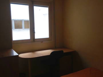 Roomlala | Pokój Kardynała Benllocha 