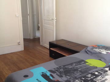 Roomlala | Pokój umeblowany