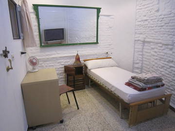 Roomlala | Pokój w centrum Sewilli 275/miesiąc