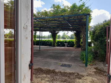 Roomlala | Pokój w colivingu na prawym brzegu Bordeaux