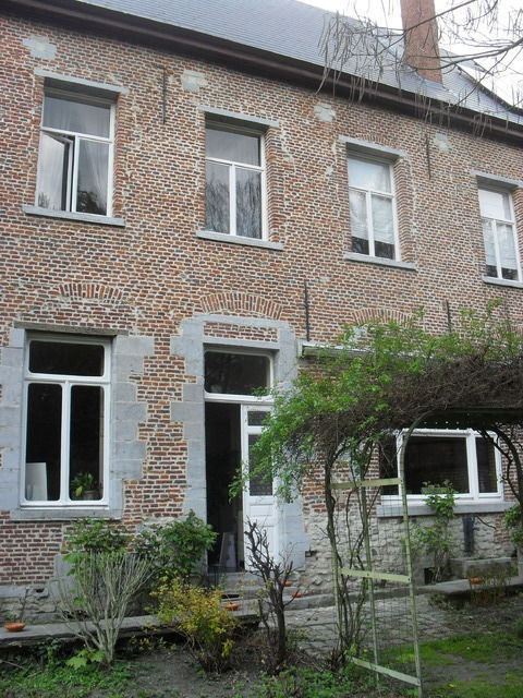 Zakwaterowanie U Rodziny Nivelles 2745