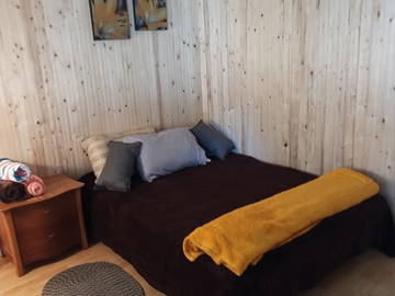 Roomlala | Pokój, w którym możesz naładować akumulatory i cieszyć się przyrodą