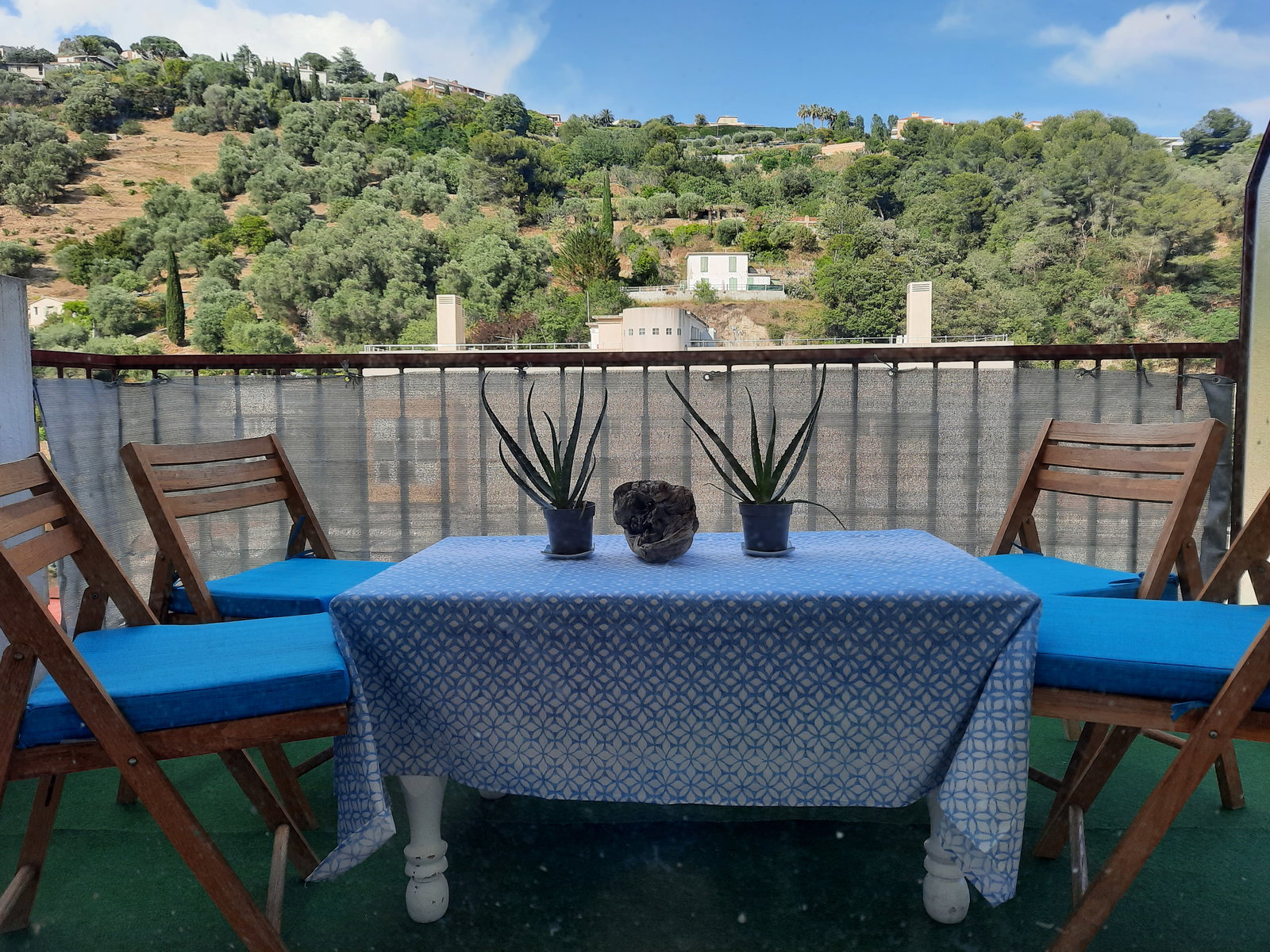 Kolokacja Nice 622104