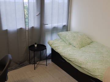 Roomlala | Pokój w mieszkaniu współdzielonym o powierzchni 9m2 w Evry