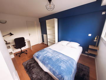 Roomlala | Pokój w nowym mieszkaniu współdzielonym 100 m² umeblowany z łazienką 