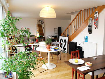 Roomlala | Pokój w pięknym słonecznym mieszkaniu