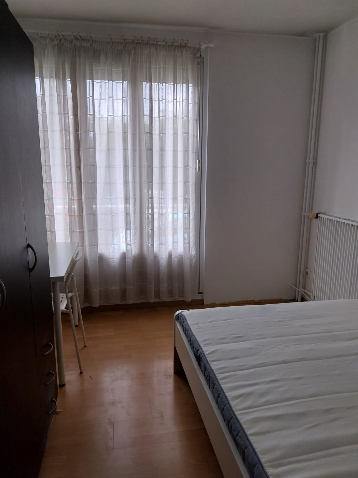 Kolokacja Rosny-sous-Bois 469715