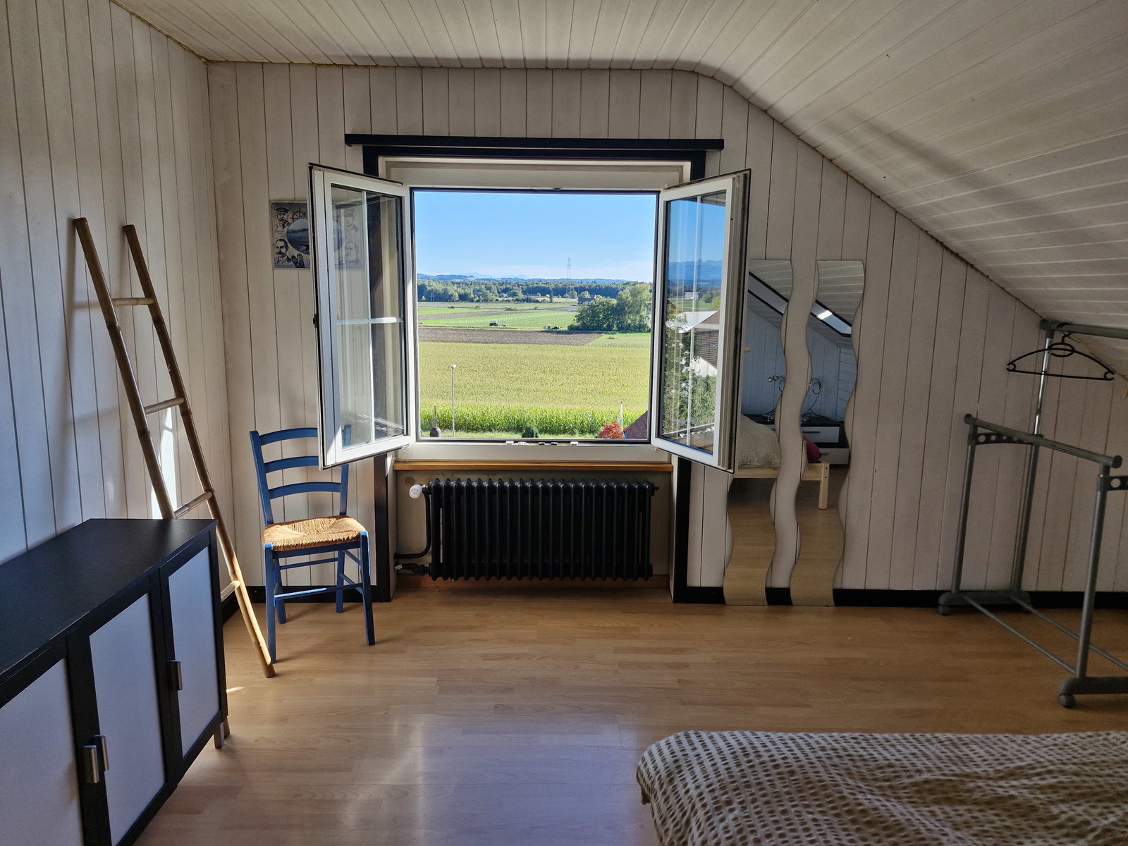 Kolokacja Gampelen 660110